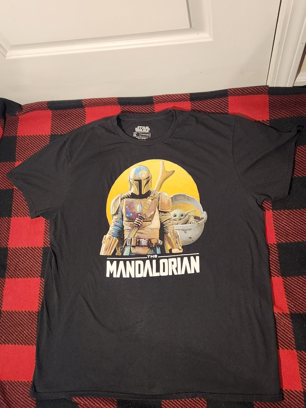 FifthSun Star Wars The Mandalorian Mens Black Short Sleeve T Shirt Size XL